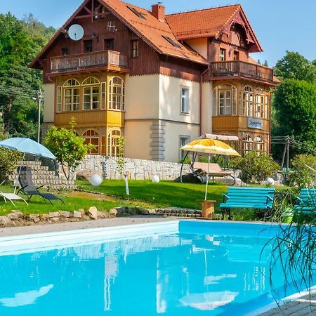 Willa Jagniatkow Bed and Breakfast Εξωτερικό φωτογραφία
