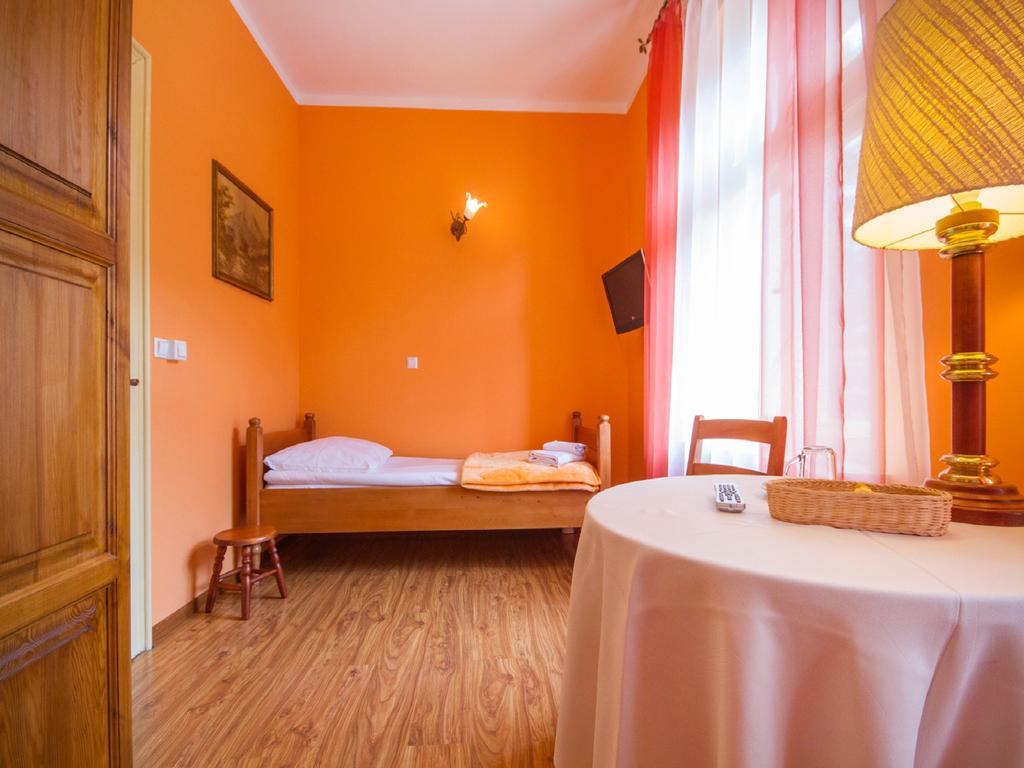 Willa Jagniatkow Bed and Breakfast Εξωτερικό φωτογραφία
