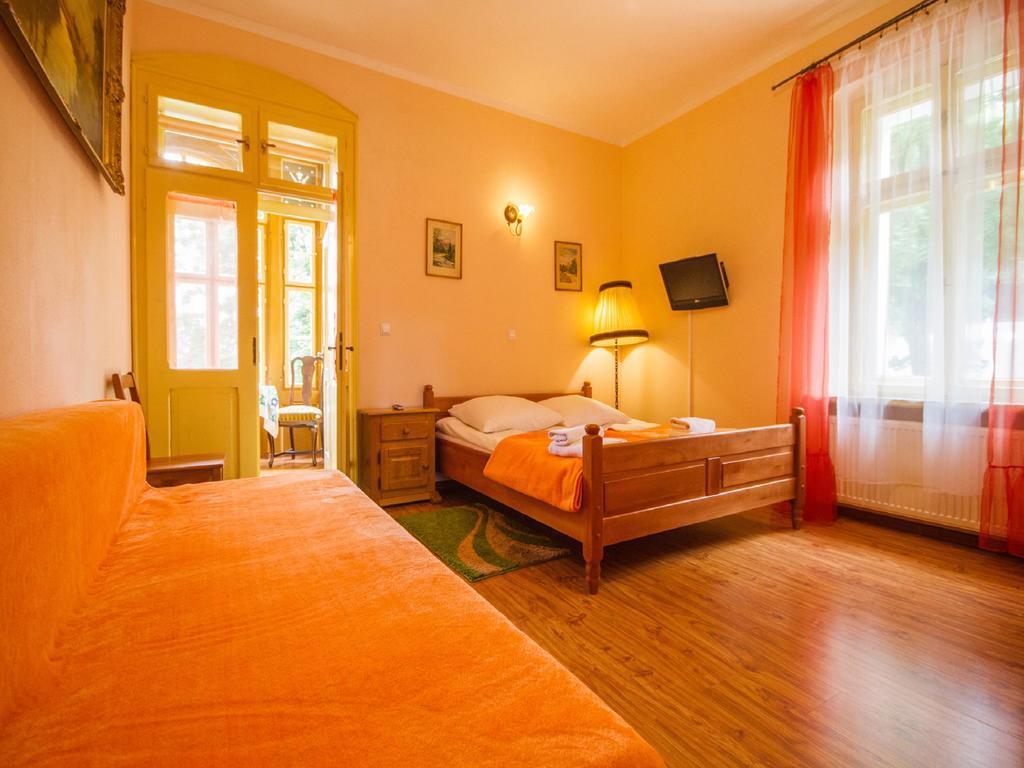 Willa Jagniatkow Bed and Breakfast Εξωτερικό φωτογραφία