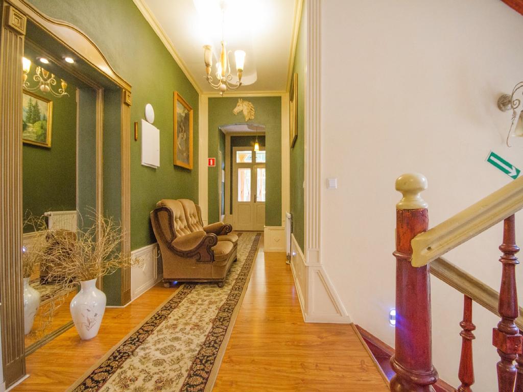 Willa Jagniatkow Bed and Breakfast Εξωτερικό φωτογραφία