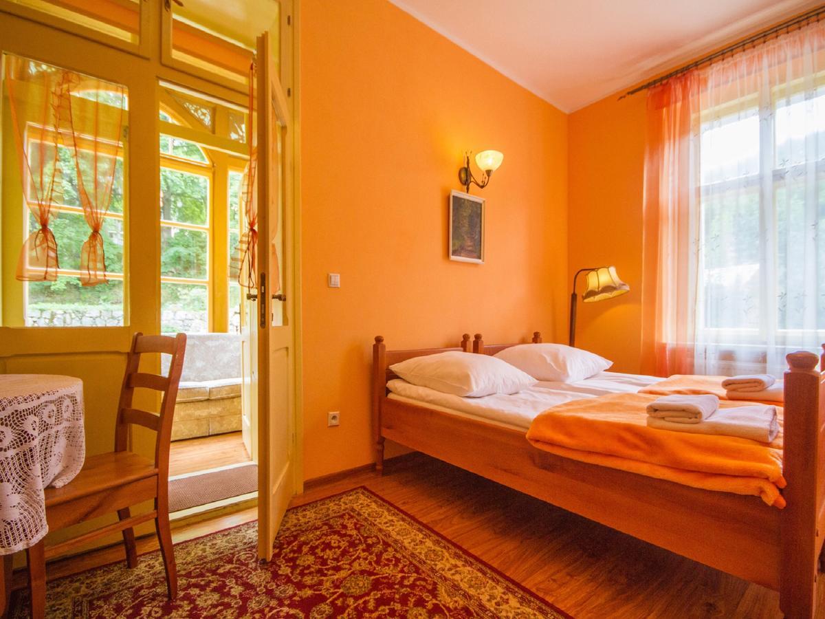Willa Jagniatkow Bed and Breakfast Εξωτερικό φωτογραφία